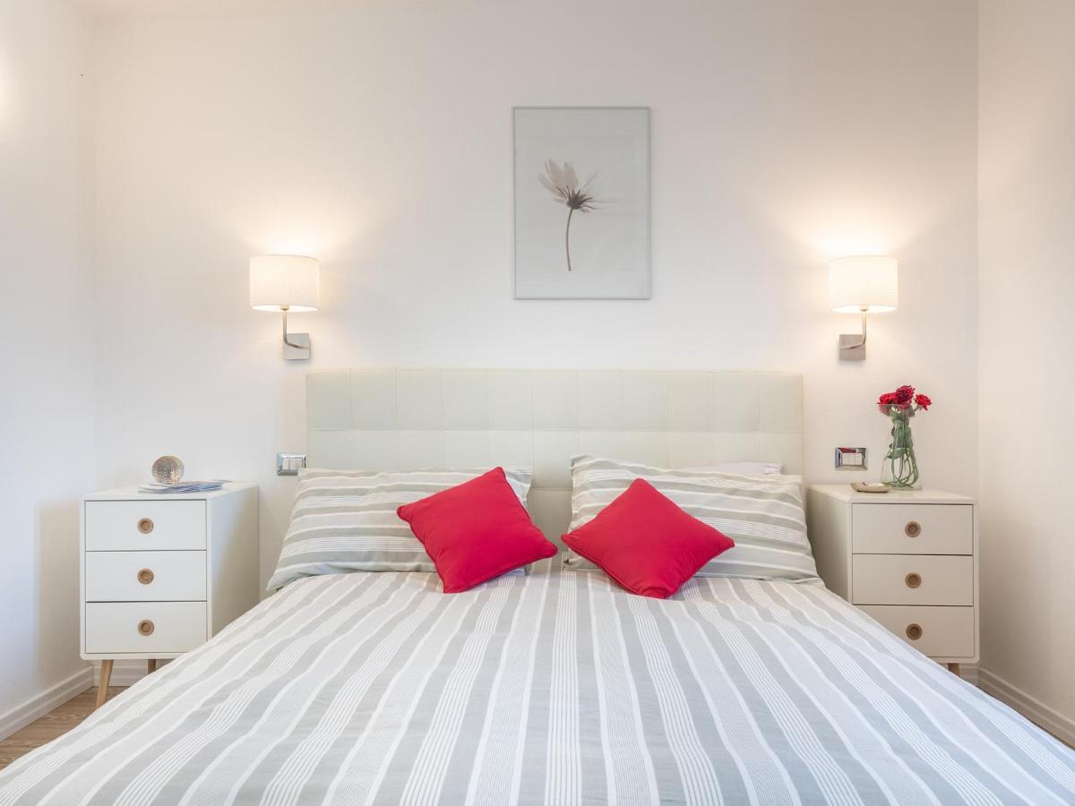 Apartamento Casa Alla Marina Del Porto Di Cagliari Exterior foto